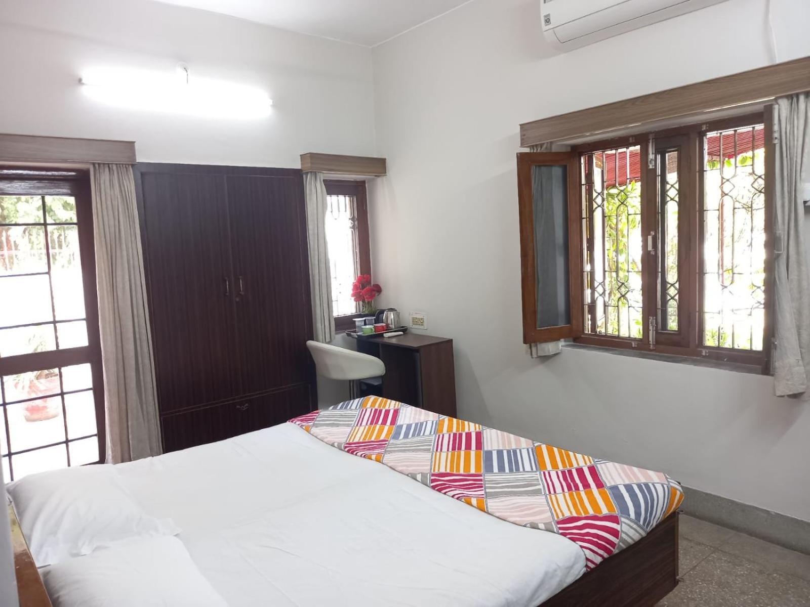 Garden View Residency Bed & Breakfast ลัคเนา ภายนอก รูปภาพ